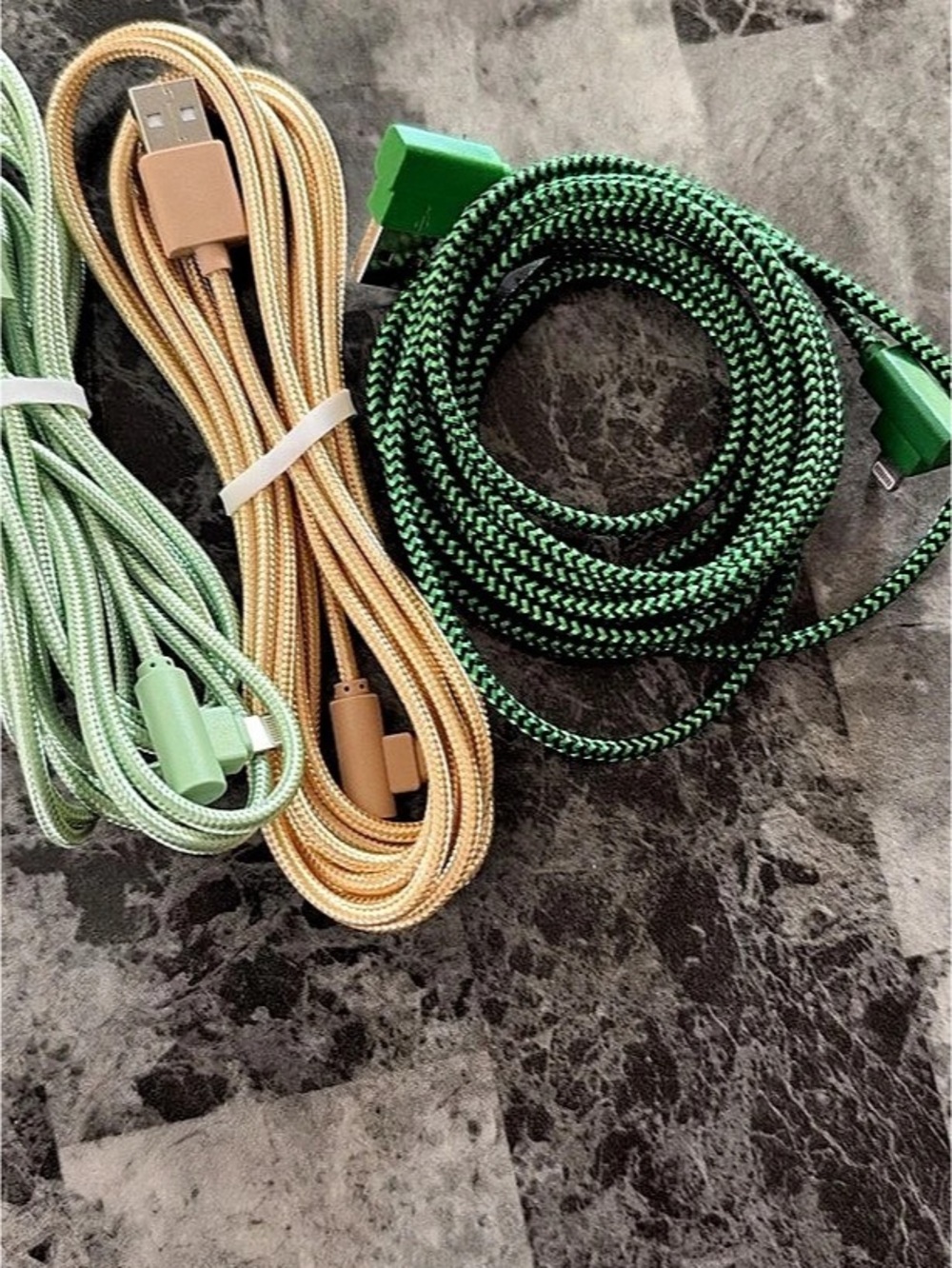 Multi-Color Charging Cables - Picture 2 of 3